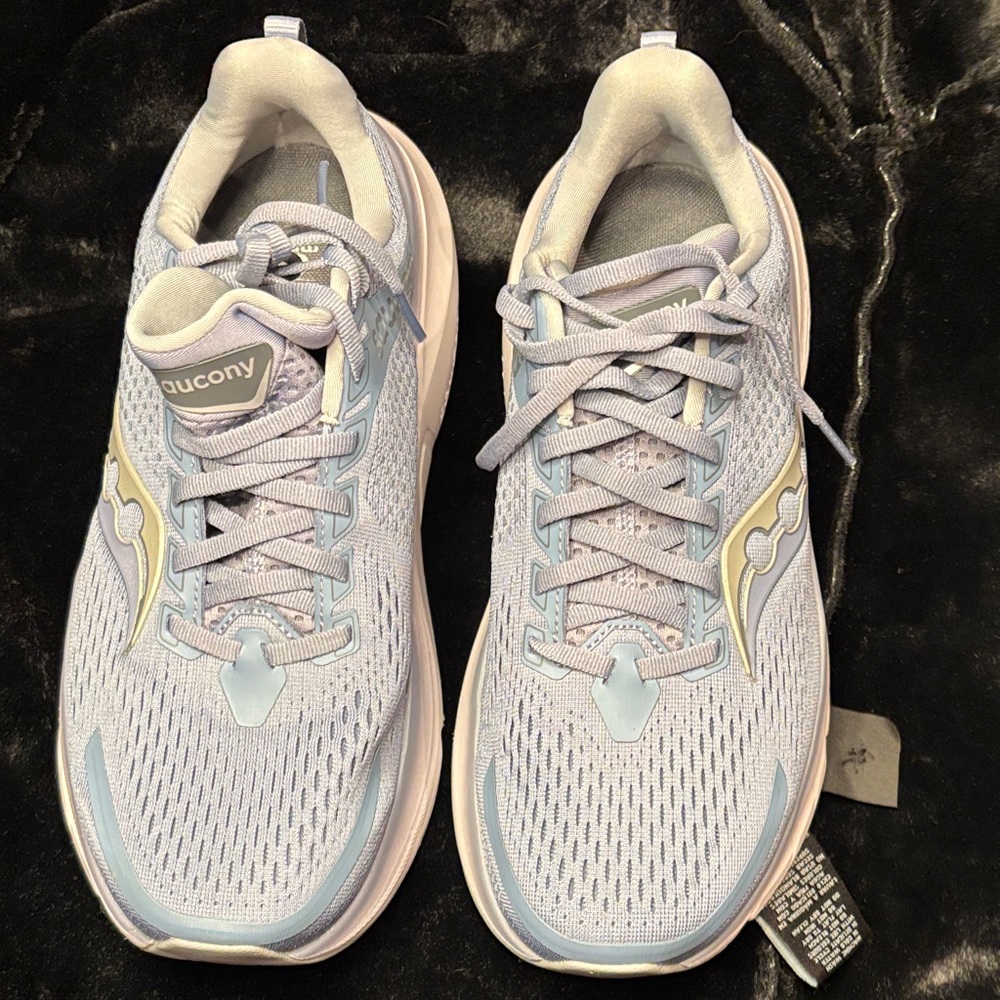 Saucony Women's Light Blue Sneakers